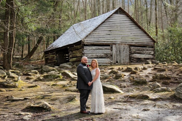 smoky-mountain-pigeon-forge-elopement