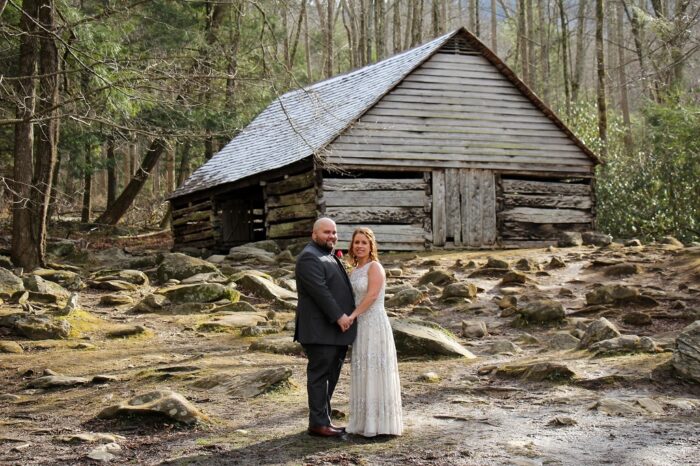 smoky-mountain-pigeon-forge-elopement