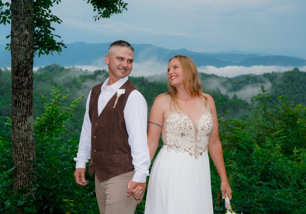 smoky-mountain-outdoor-wedding