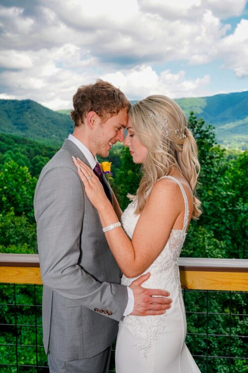 cabin-wedding-in-gatlinburg-tennessee