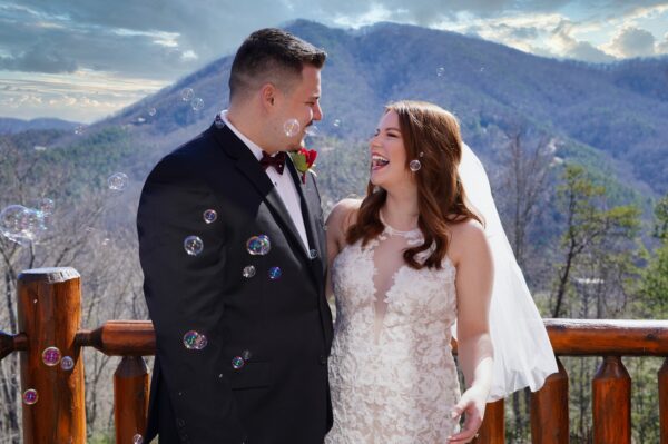 gatlinburg-cabin-weddings-by-elope-to-gatlinburg