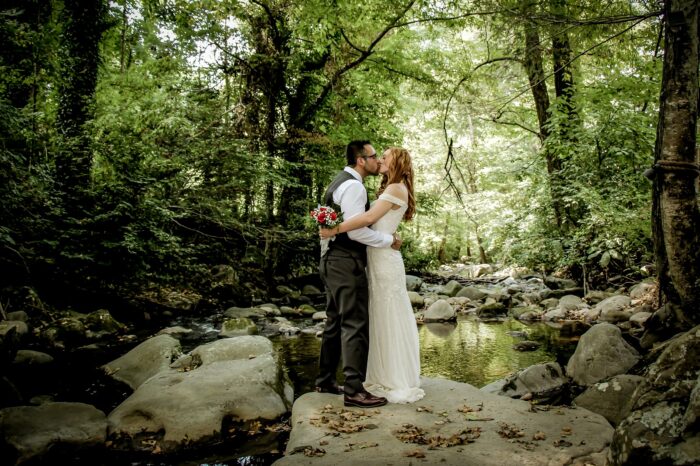 couple-elopes-in-the-smoky-mountains