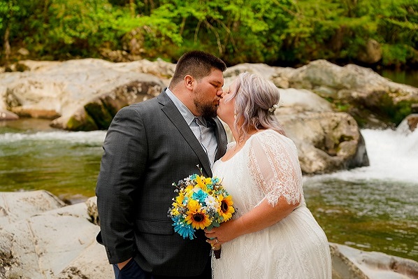 greenbrier-elopement-wedding-national-park