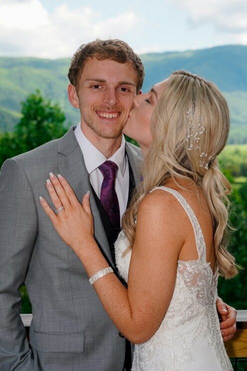 smoky mountain view wedding