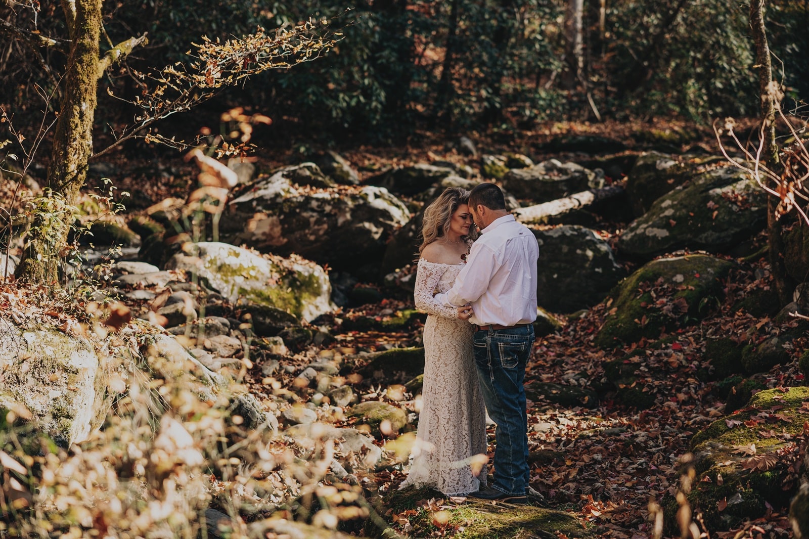 couple elopes in gatlinburg tn
