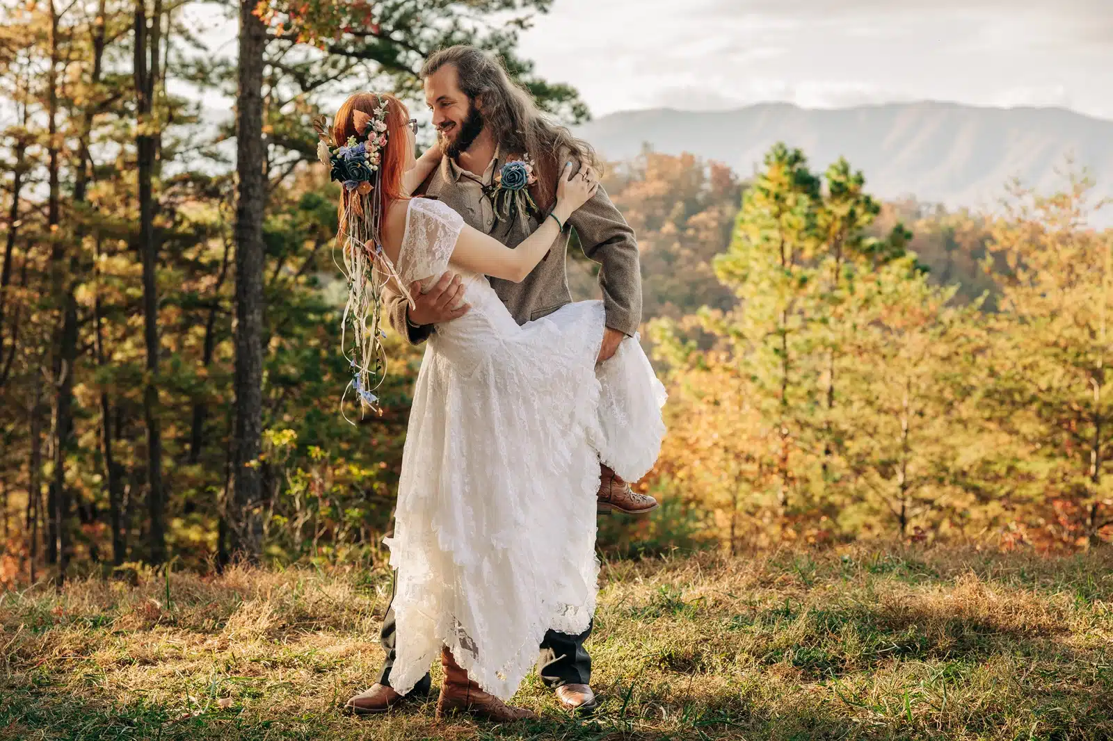 couple elopes in the mountains