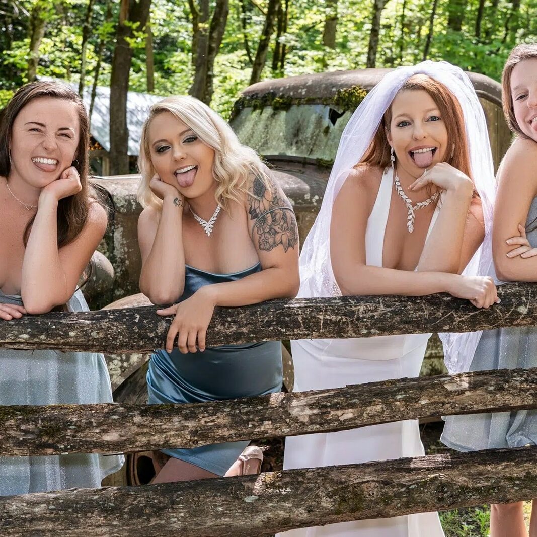 easy gatlinburg elopement in tennessee
