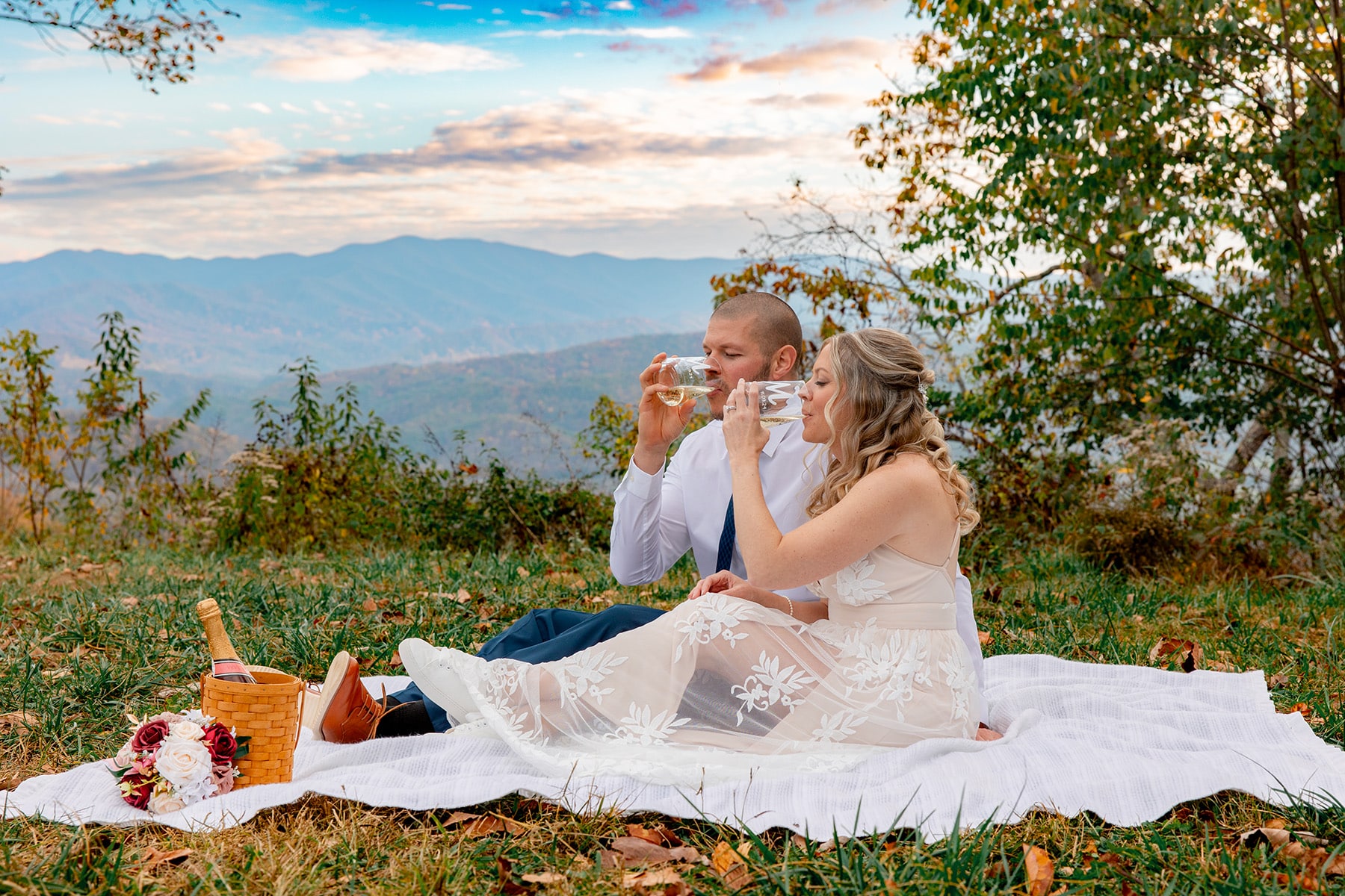 smoky mountain elopement in pigeon forge